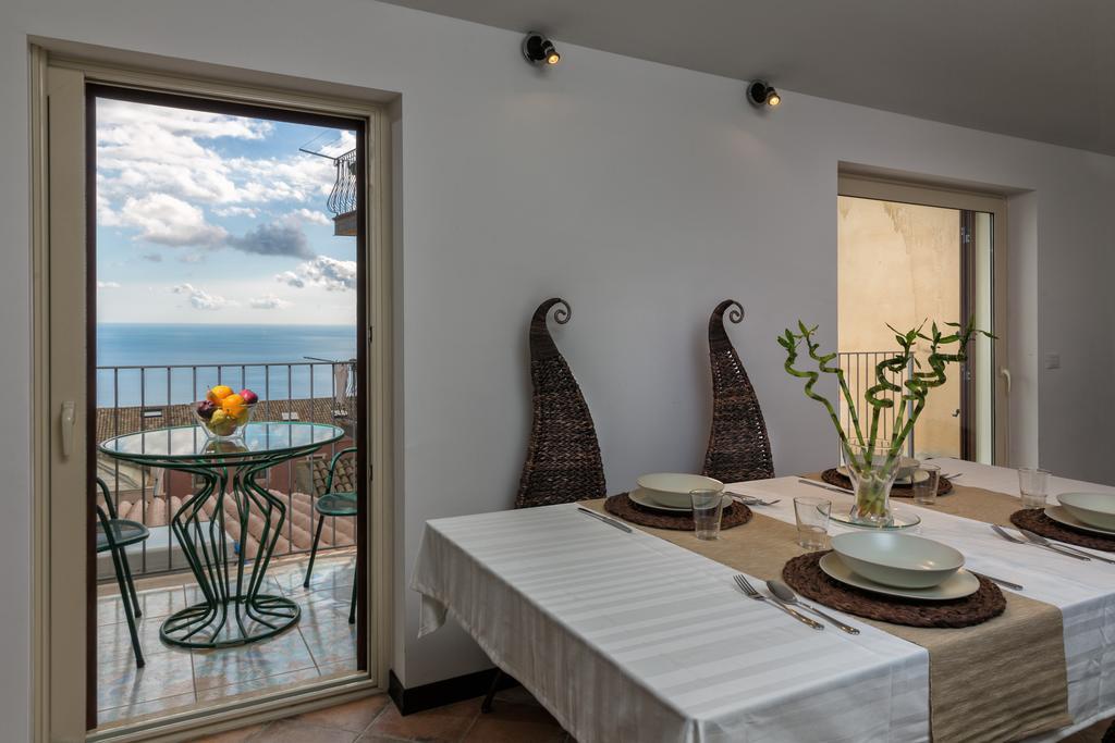 Giasone Apartments Taormina Kültér fotó